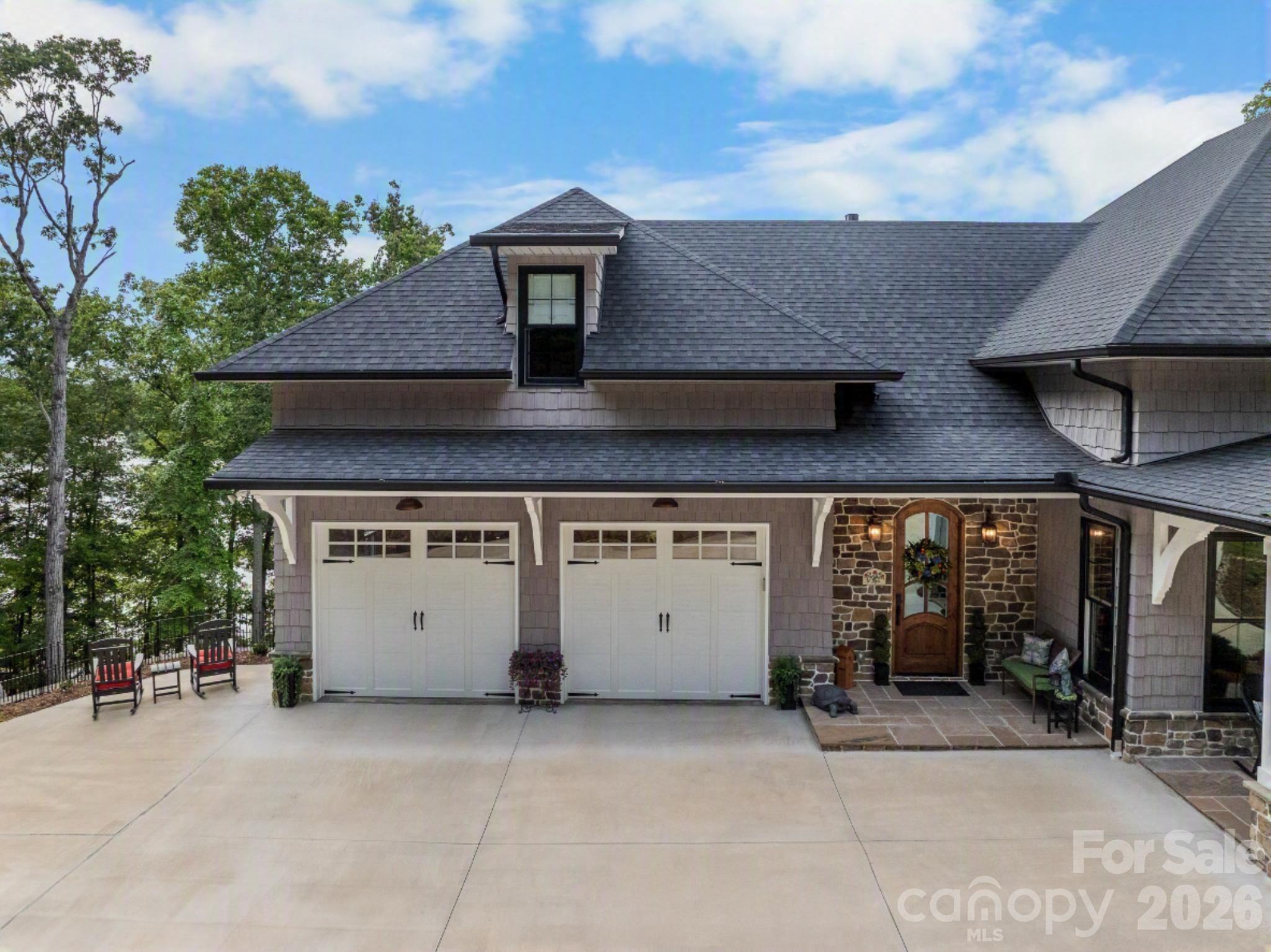 1818 Rocky Cove Lane
