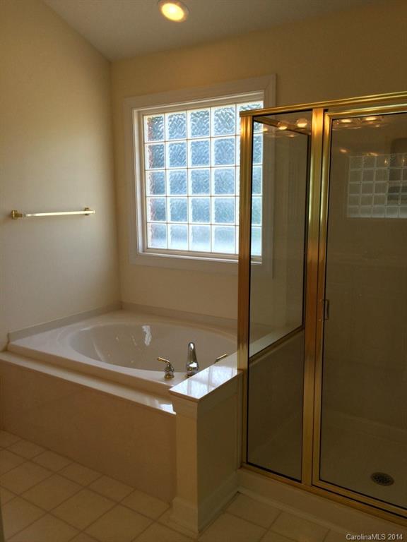 Hunter Oaks - Residential Lease