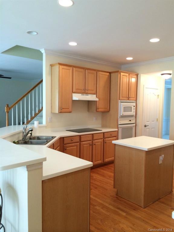 Hunter Oaks - Residential Lease