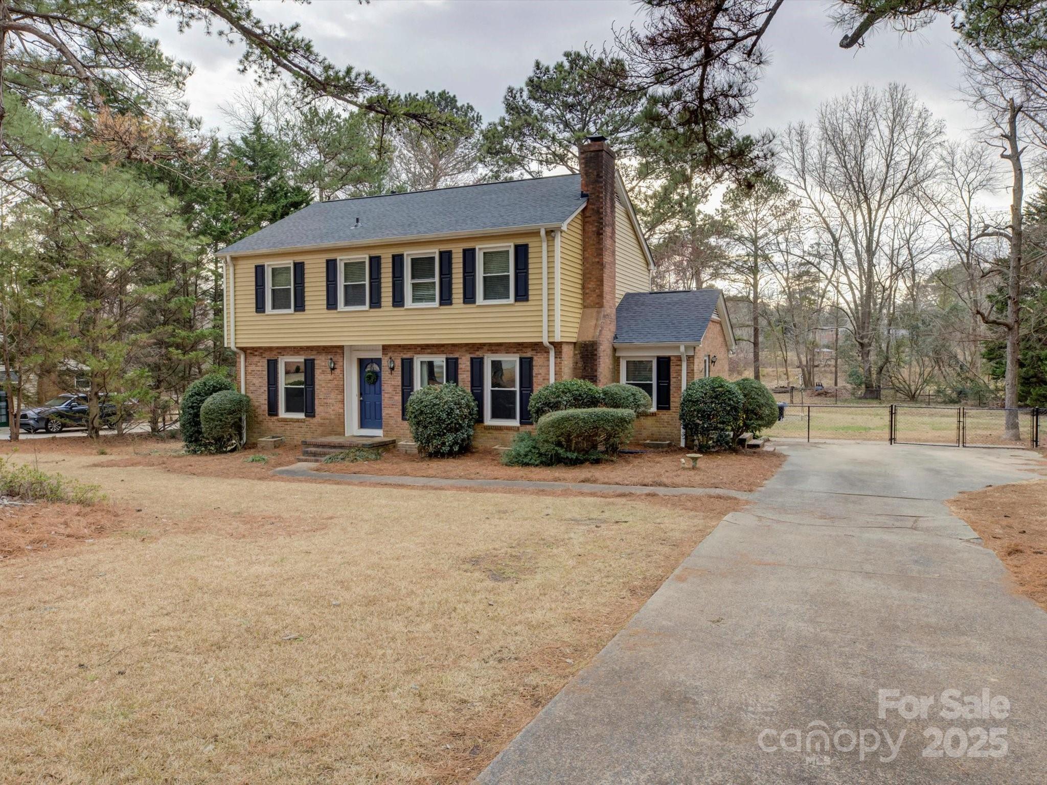 860 Nightingale Road