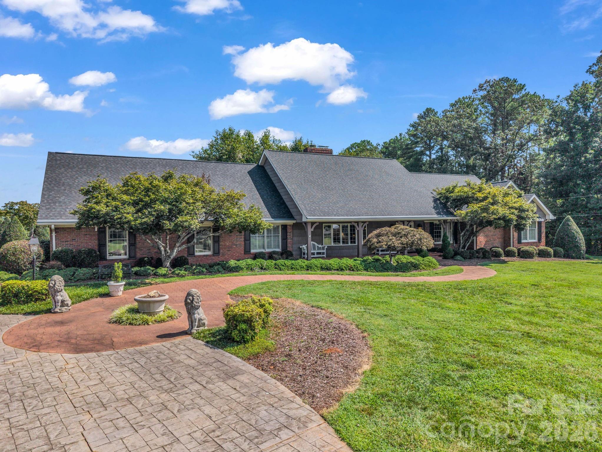 164 Brookfield Drive