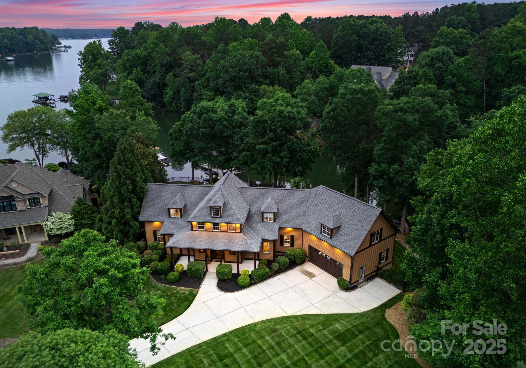 116 Creeky Hollow Drive
