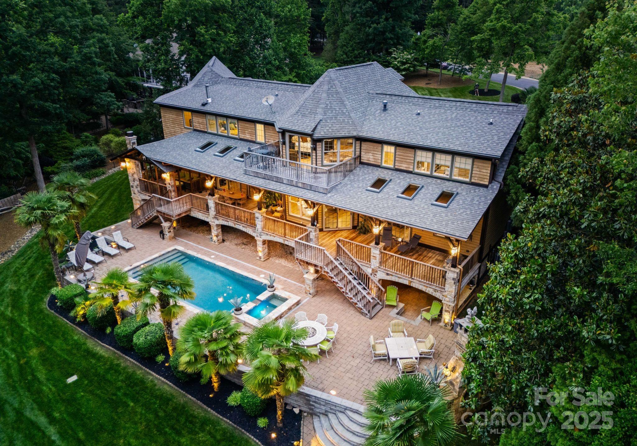 116 Creeky Hollow Drive
