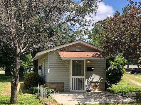 Photo of 1919 Old Hickory Grove Road #B, Mount Holly, NC 28120 (MLS # 4314868)