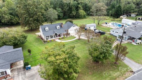 A home in Lenoir