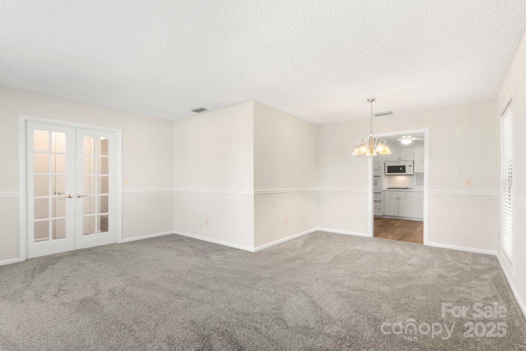 2325 Pinehaven Drive