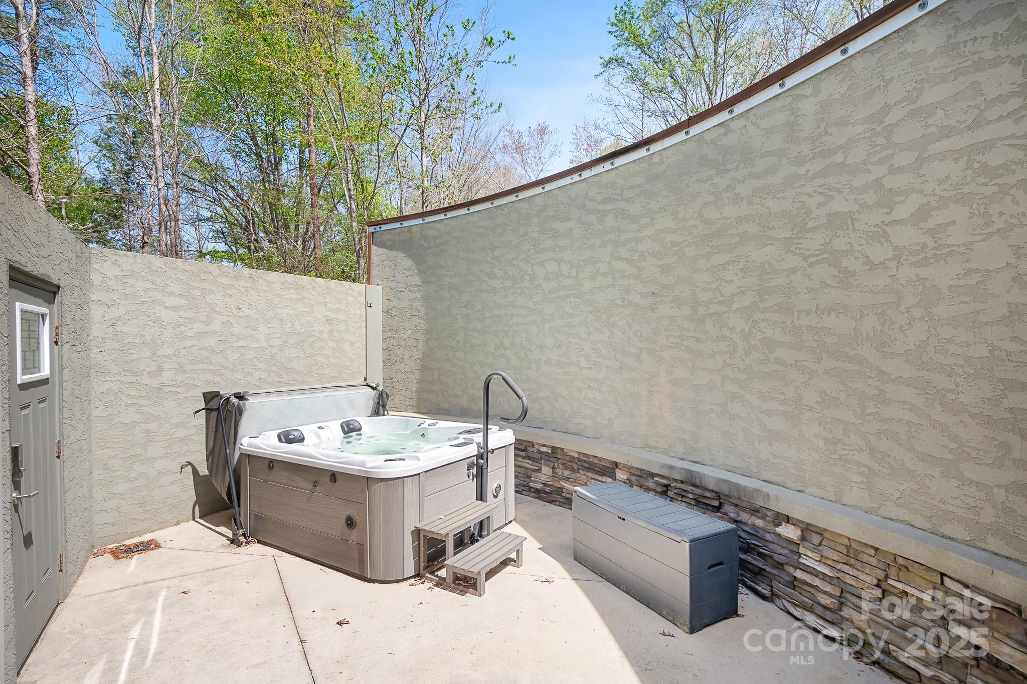 Ivey Creek - Residential