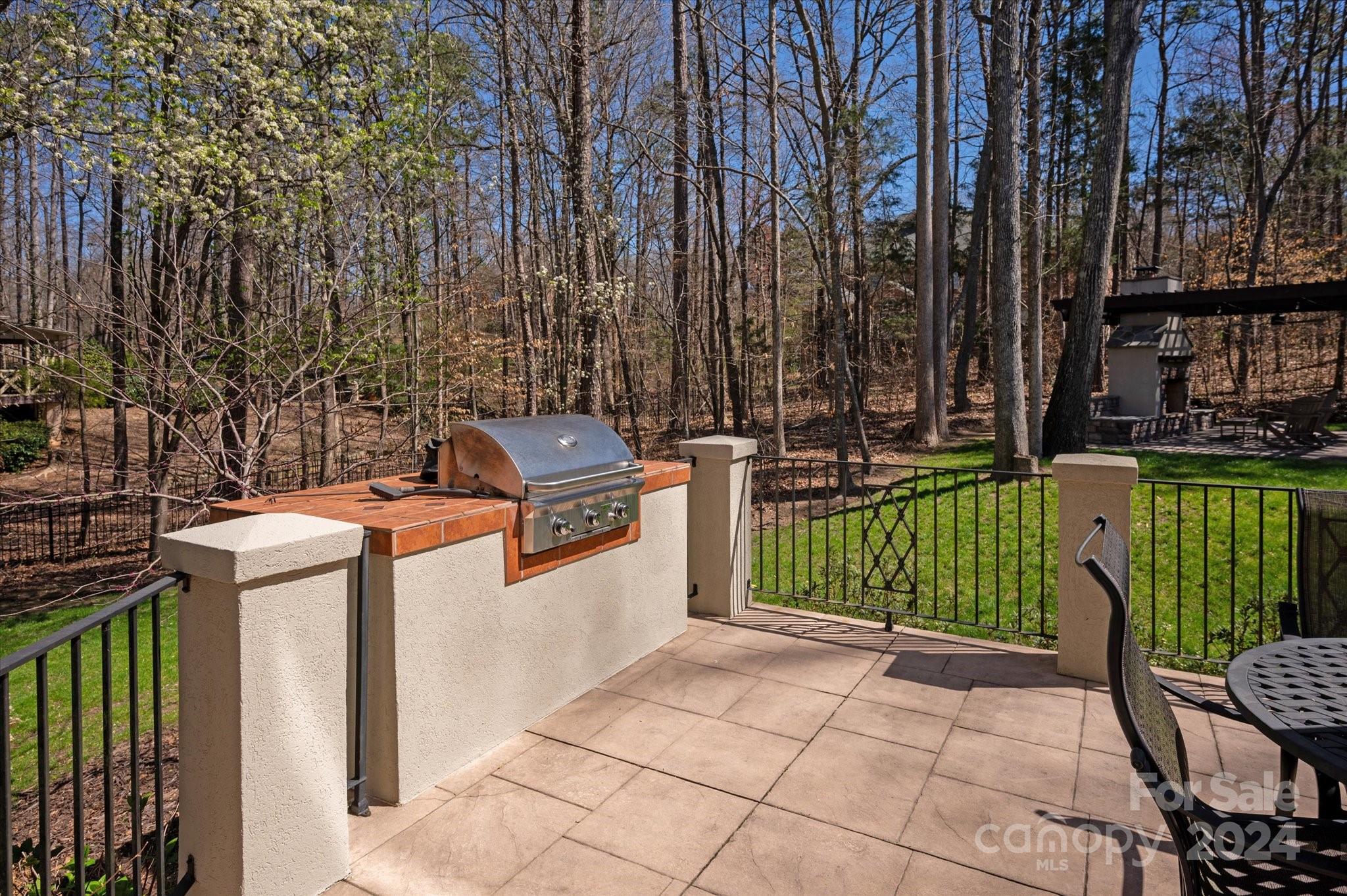 Firethorne - Residential