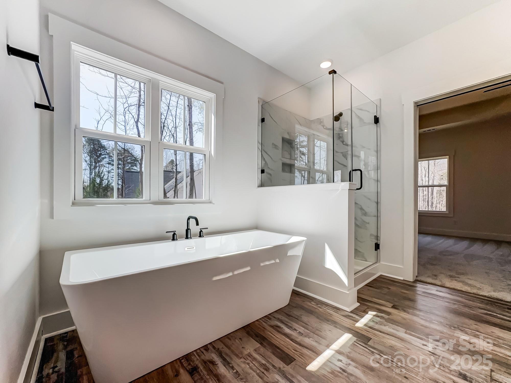 Sanders Landing - Residential