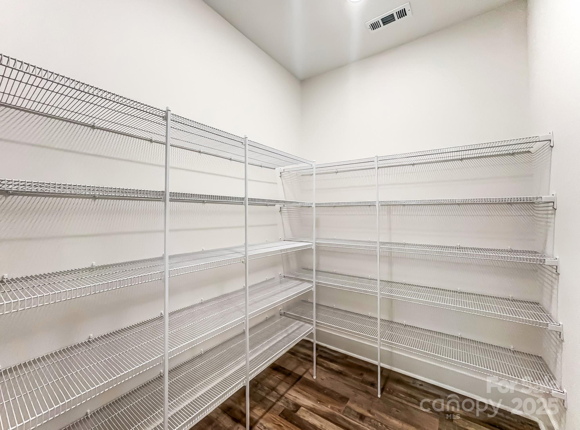 Sanders Landing - Residential