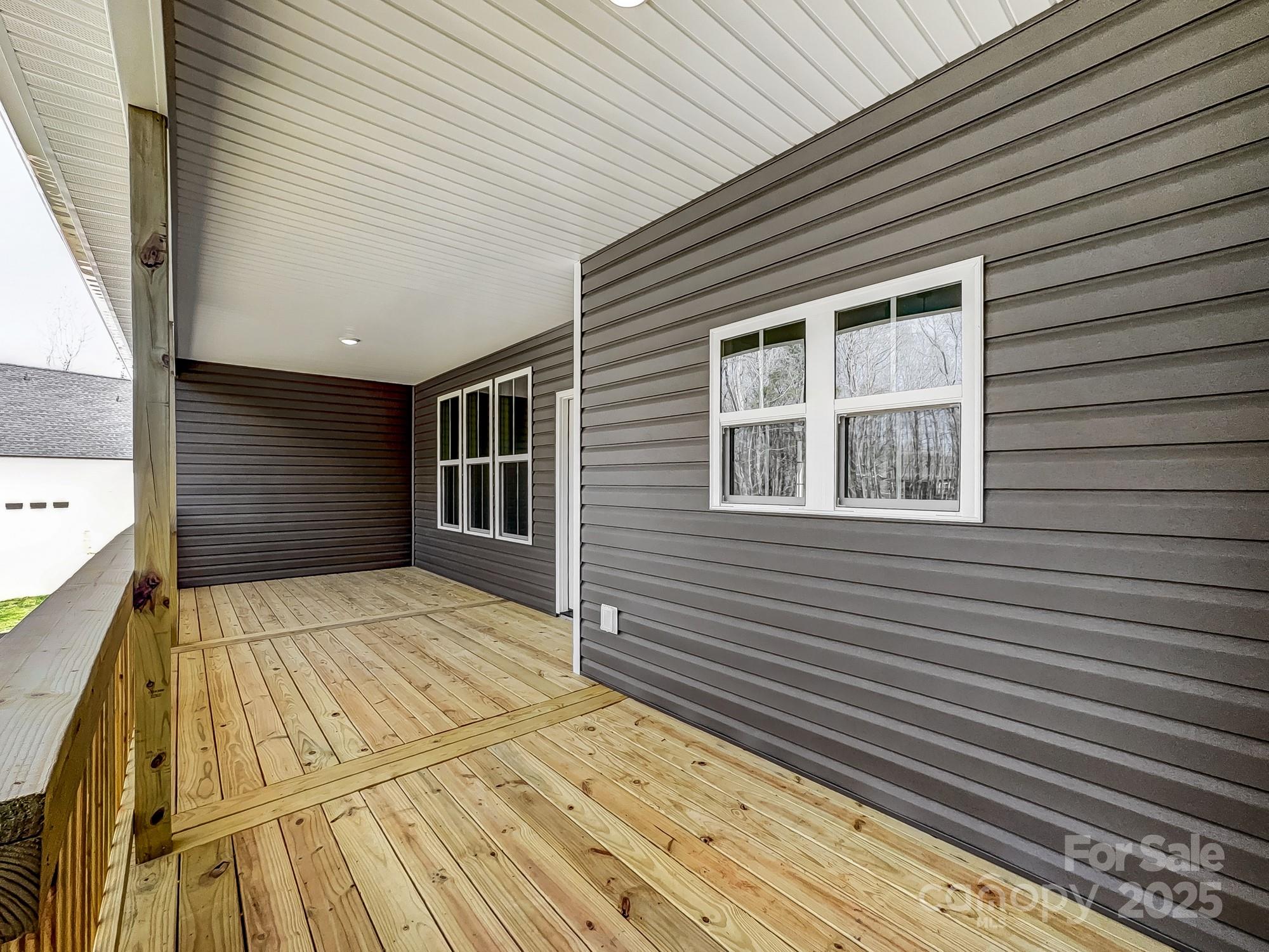 Sanders Landing - Residential