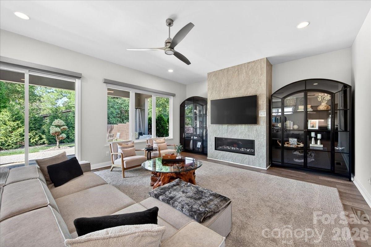 Oakhurst - Residential