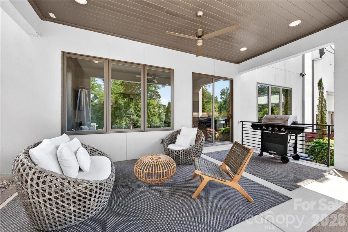 Oakhurst - Residential