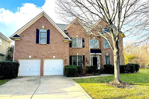 Photo of 204 Montibello Drive, Mooresville, NC 28117 (MLS # 4352964)