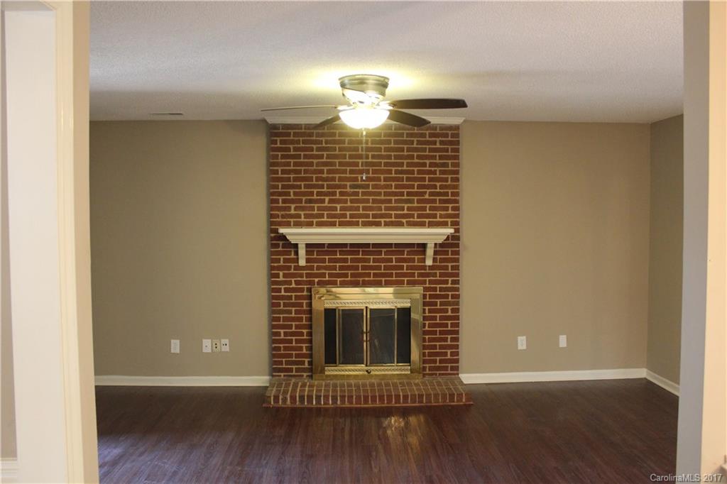 Sugar Springs - Residential