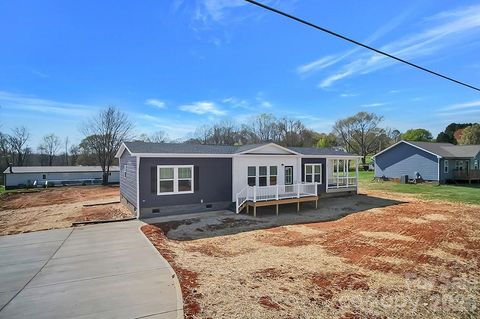 1423 Chatfield Road Shelby NC 28150