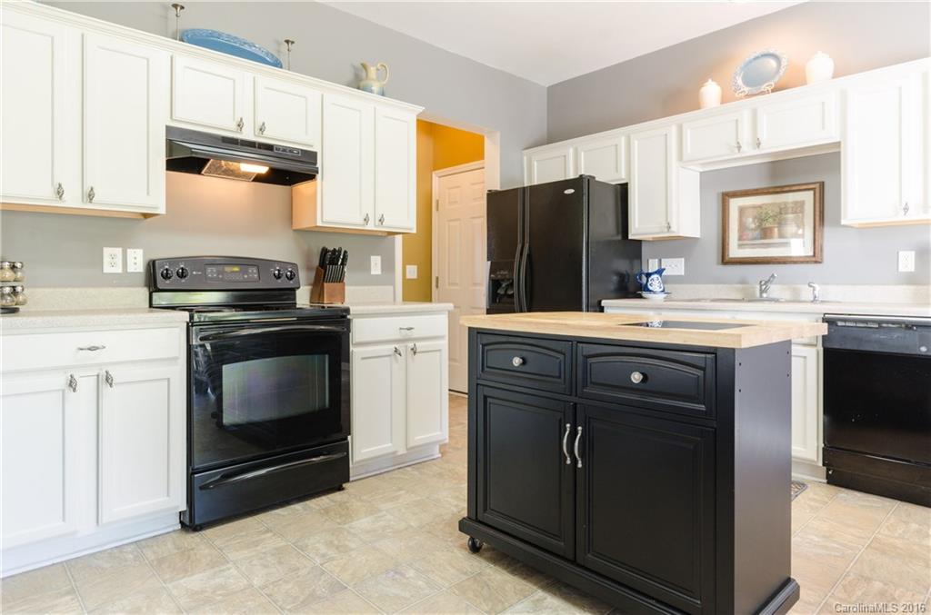 Autumn Cove at Lake Wylie - Residential