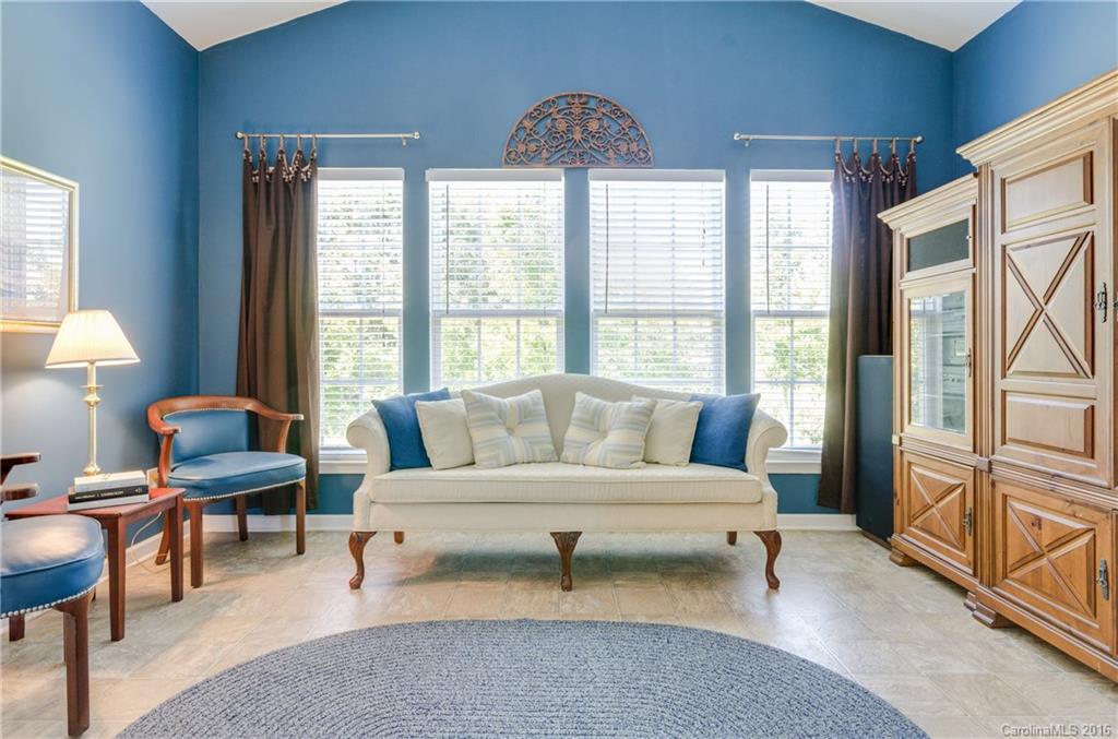 Autumn Cove at Lake Wylie - Residential