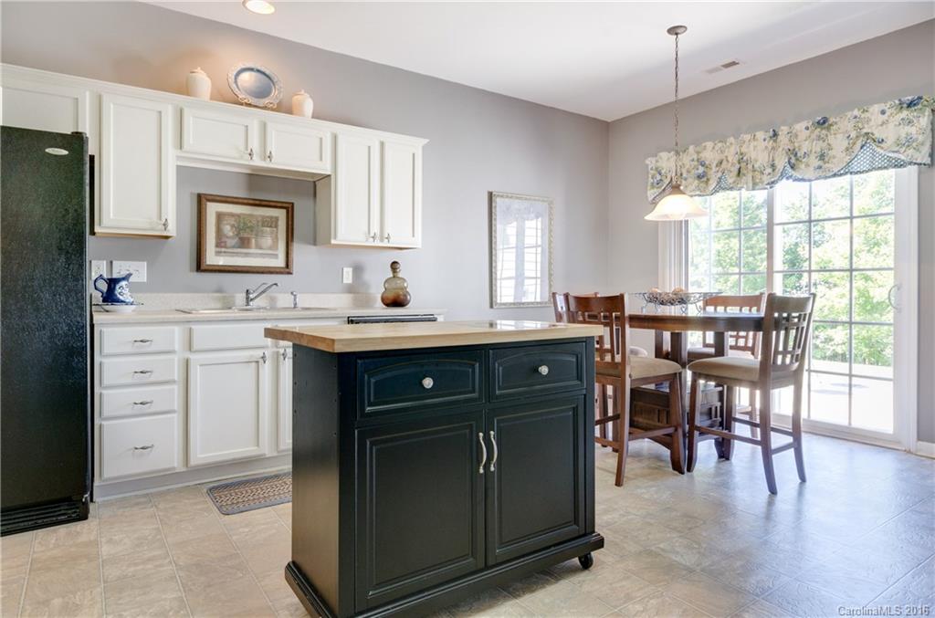 Autumn Cove at Lake Wylie - Residential