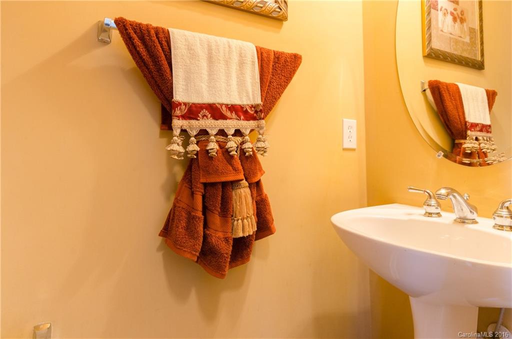 Autumn Cove at Lake Wylie - Residential