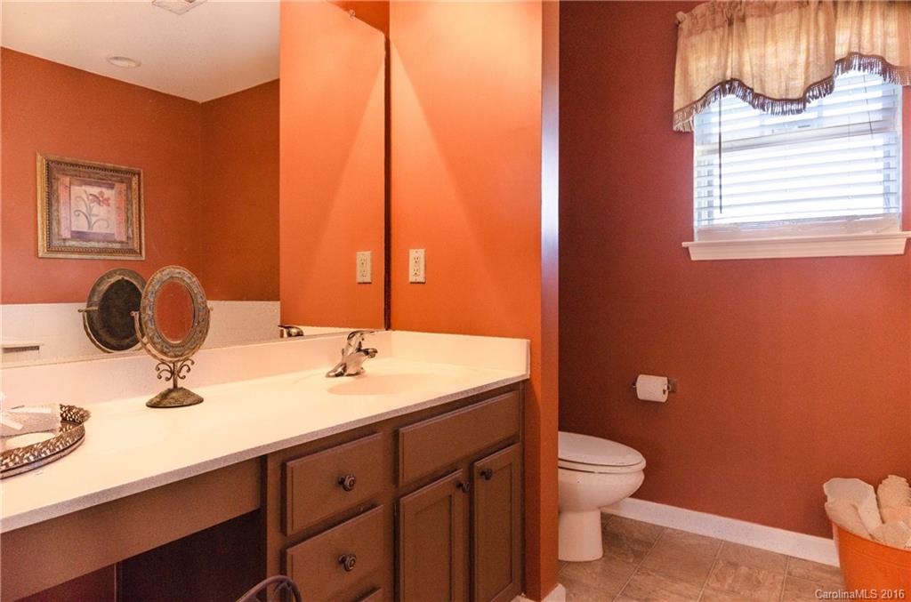 Autumn Cove at Lake Wylie - Residential