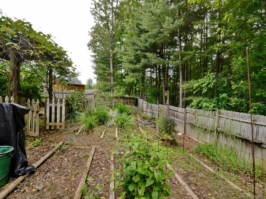 Meadows Of Bradley Branch - Residential