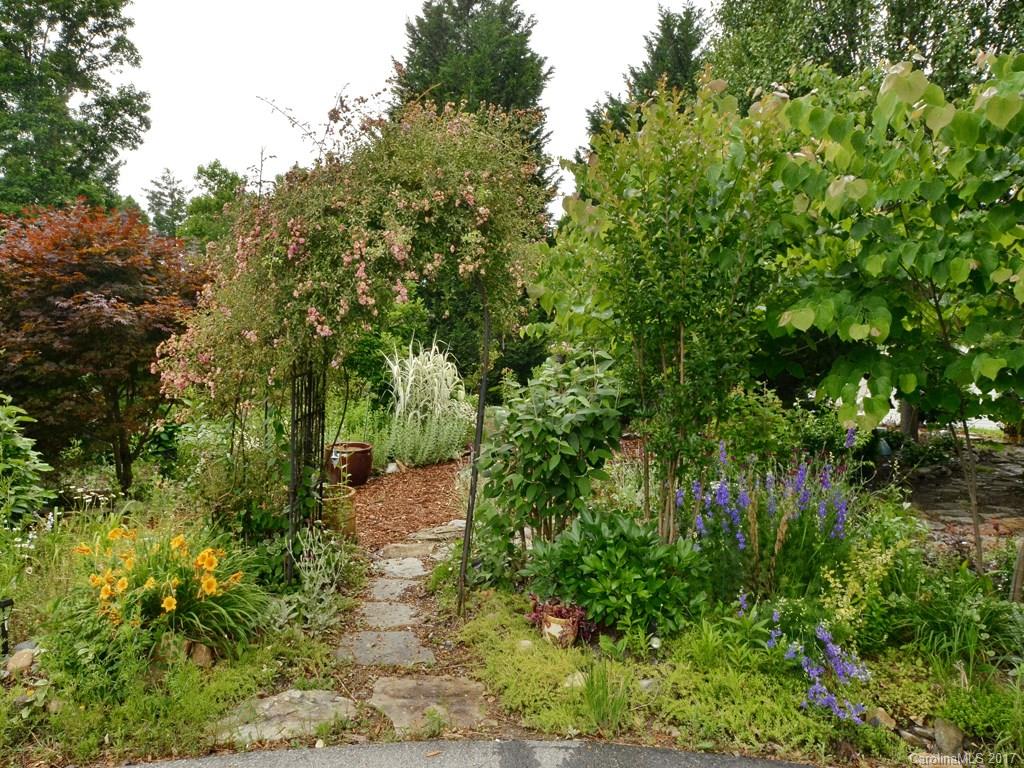 Meadows Of Bradley Branch - Residential