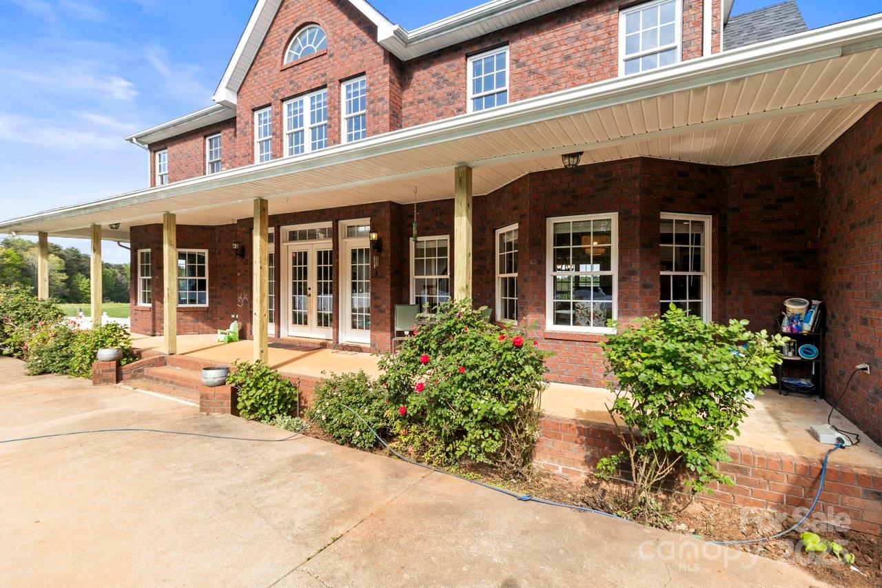 3300 Paul Heavner Lane