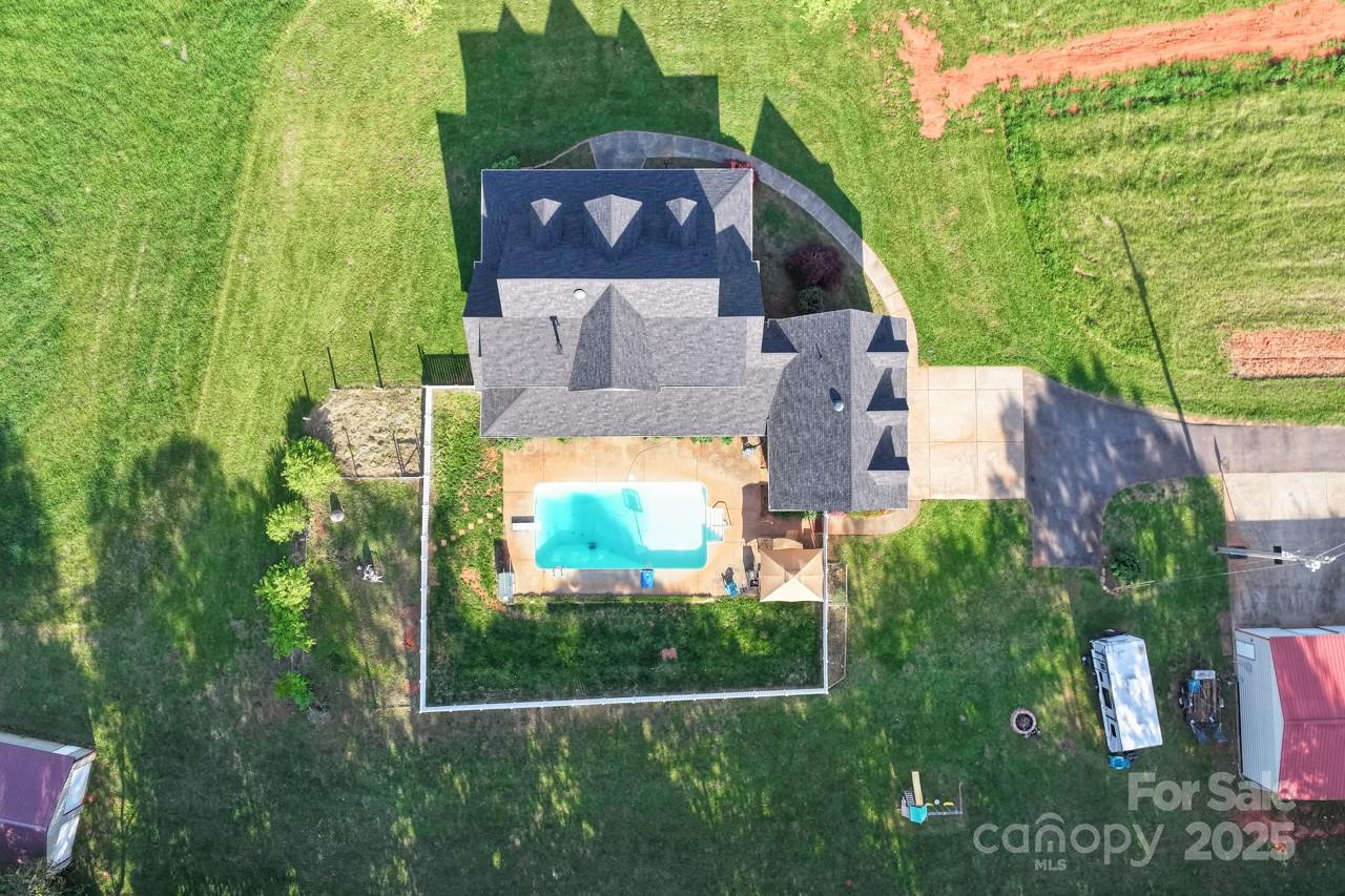 3300 Paul Heavner Lane