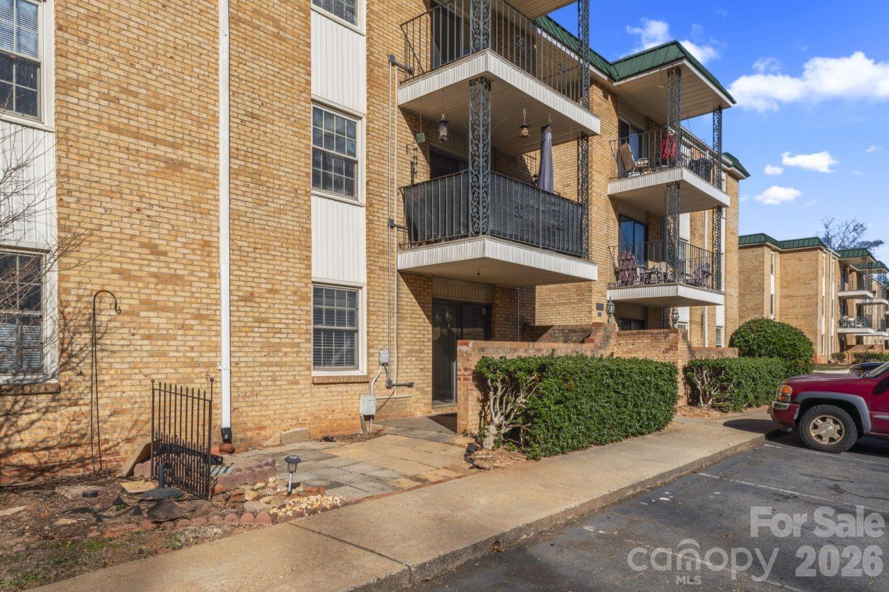 Franciscan Terrace - Residential