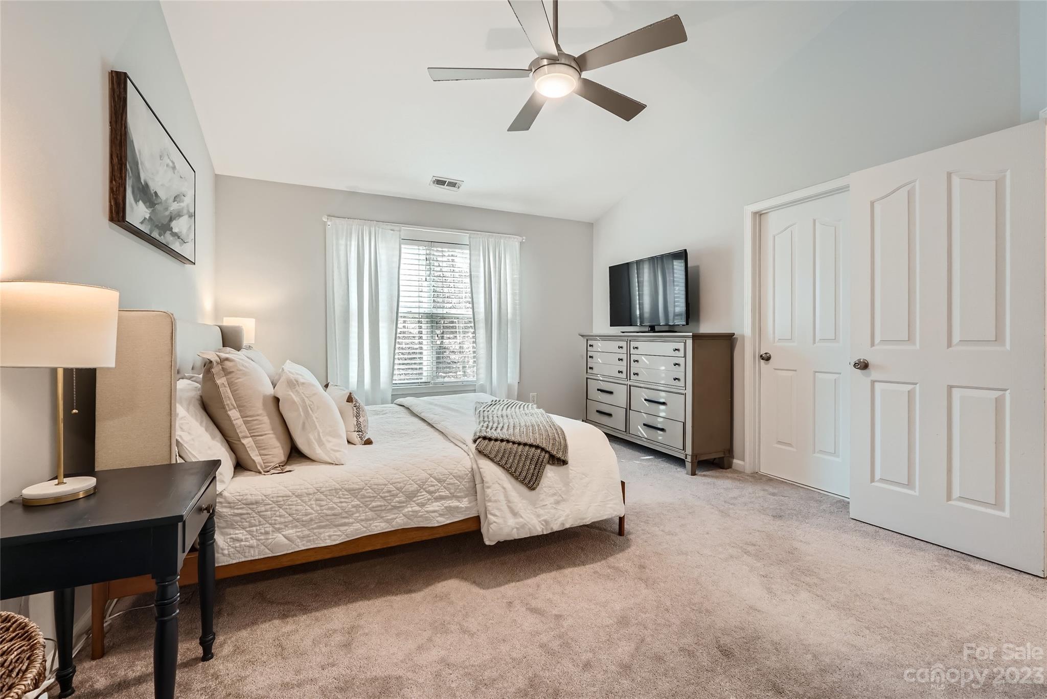 The Mews at Laurel Valley - Residential