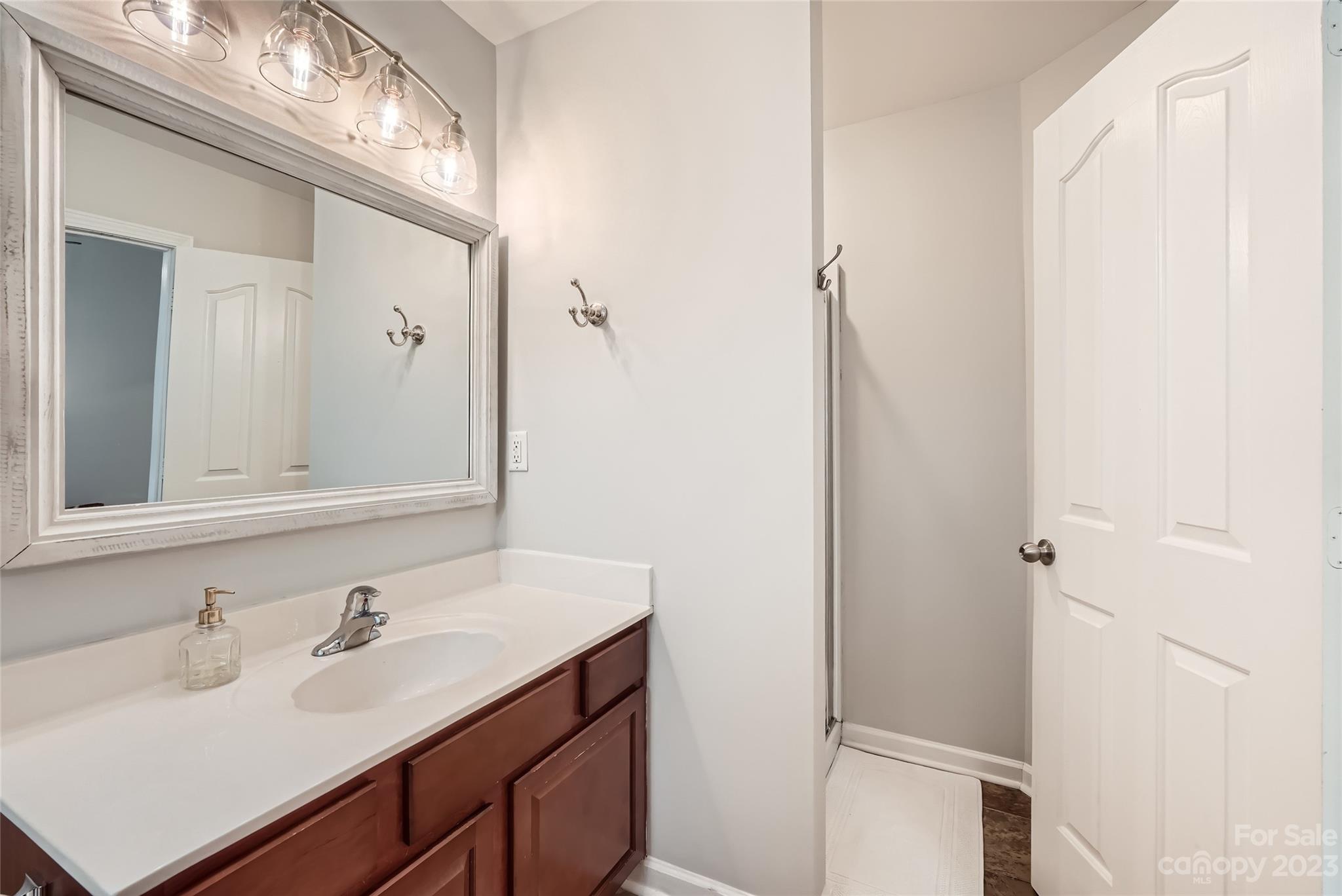 The Mews at Laurel Valley - Residential