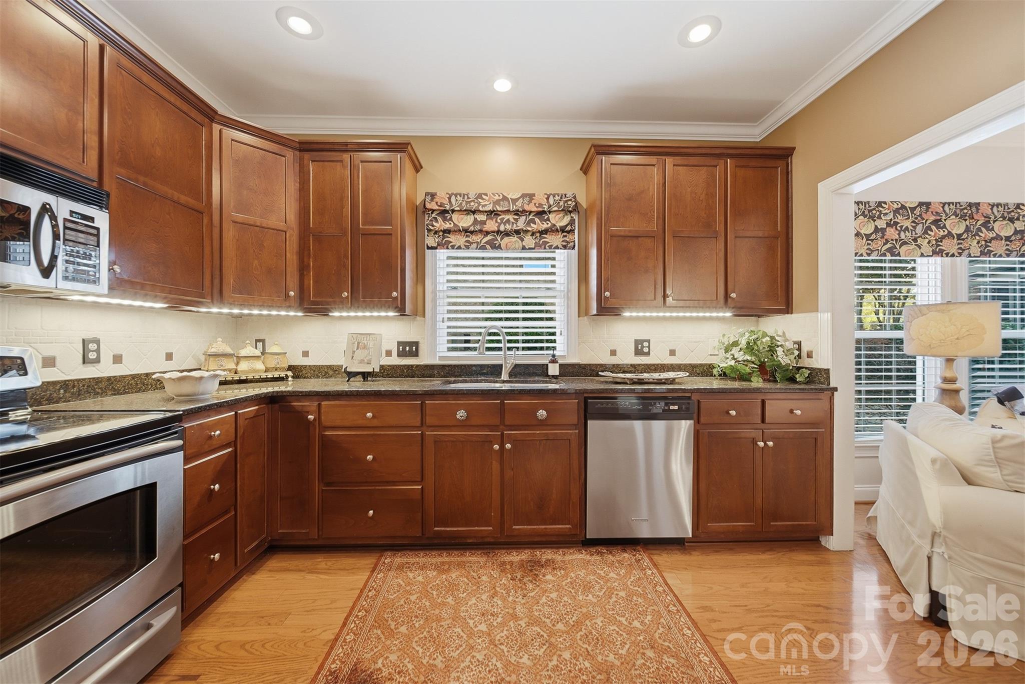 Moores Ferry Townhomes - Residential