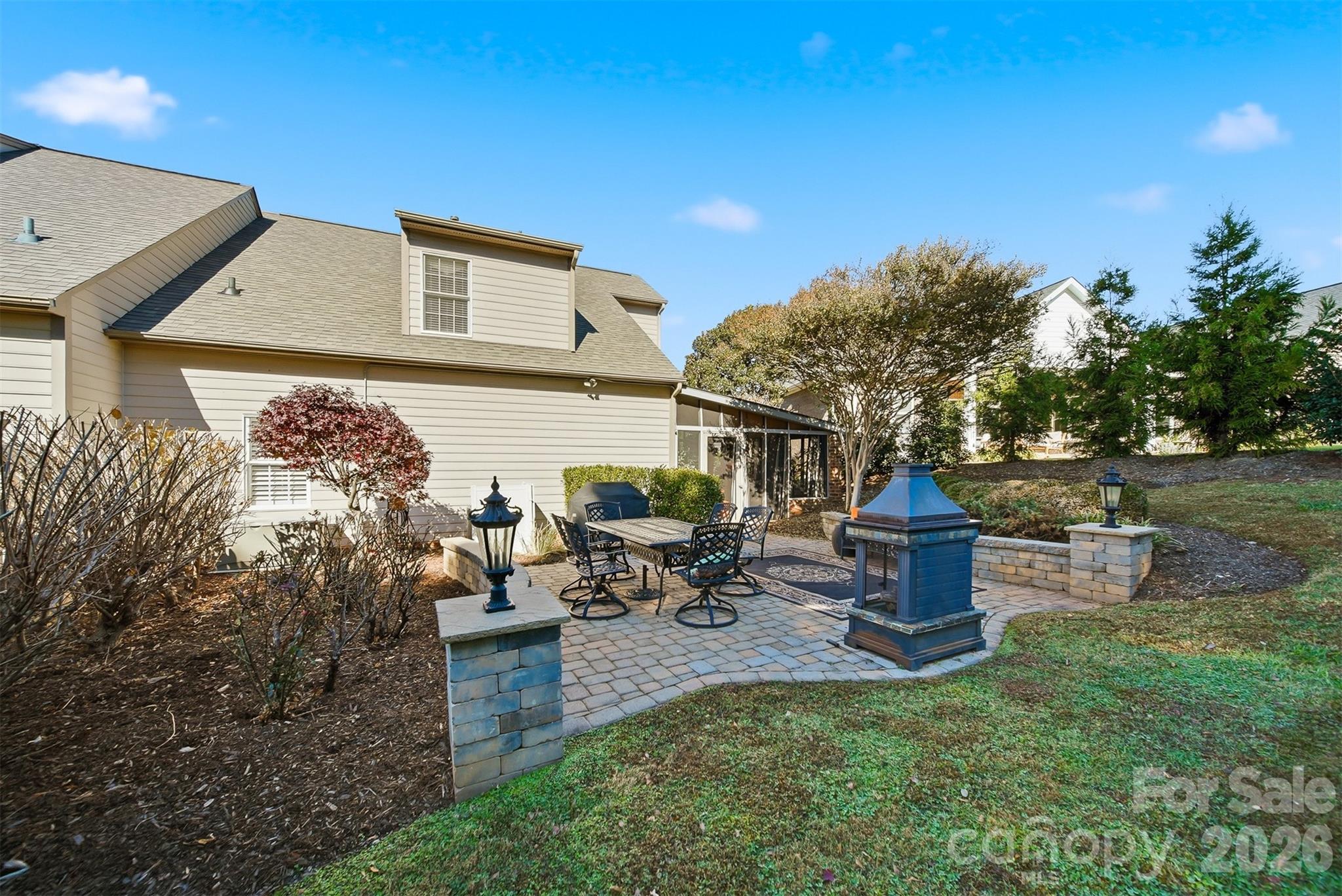 Moores Ferry Townhomes - Residential