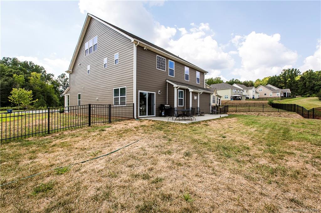 The Vineyards on Lake Wylie - Residential