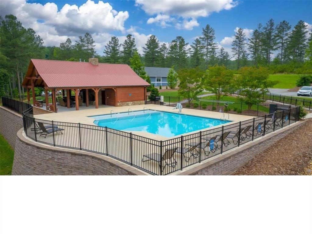 The Waterfront Club - Land