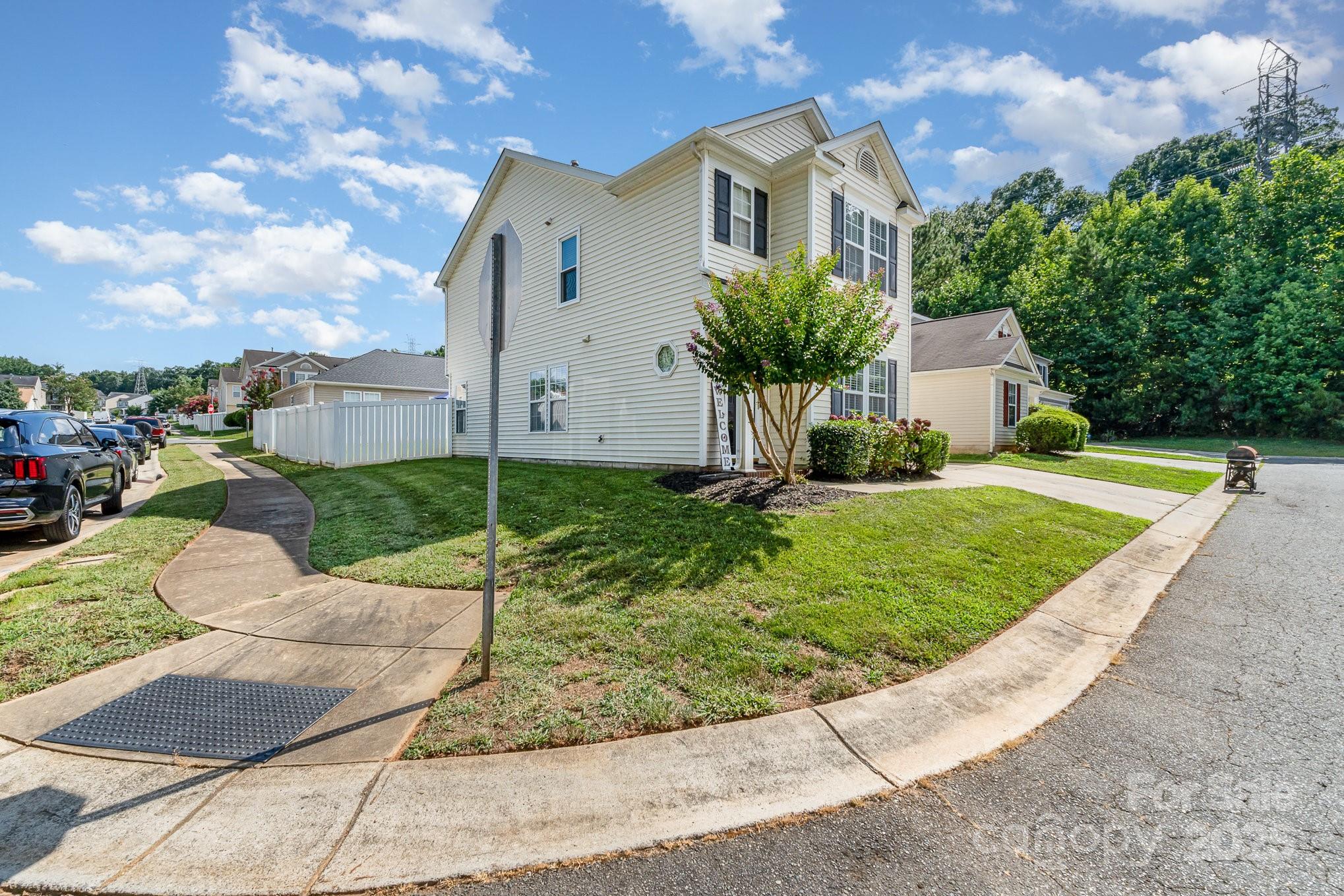 13412 Golden Apple Court