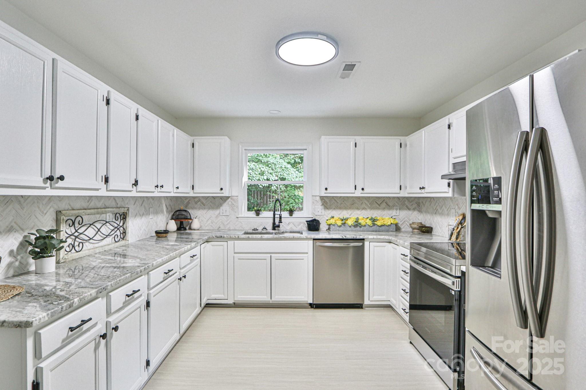 Clemmons West - Residential