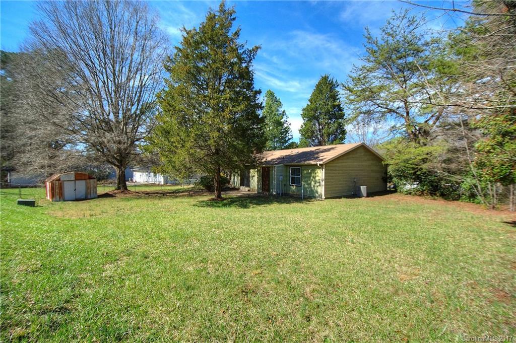 Twelve Oaks - Residential