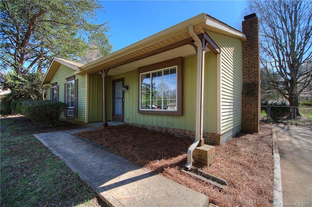 Twelve Oaks - Residential