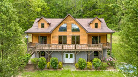 Photo for 110 Mailon King Road