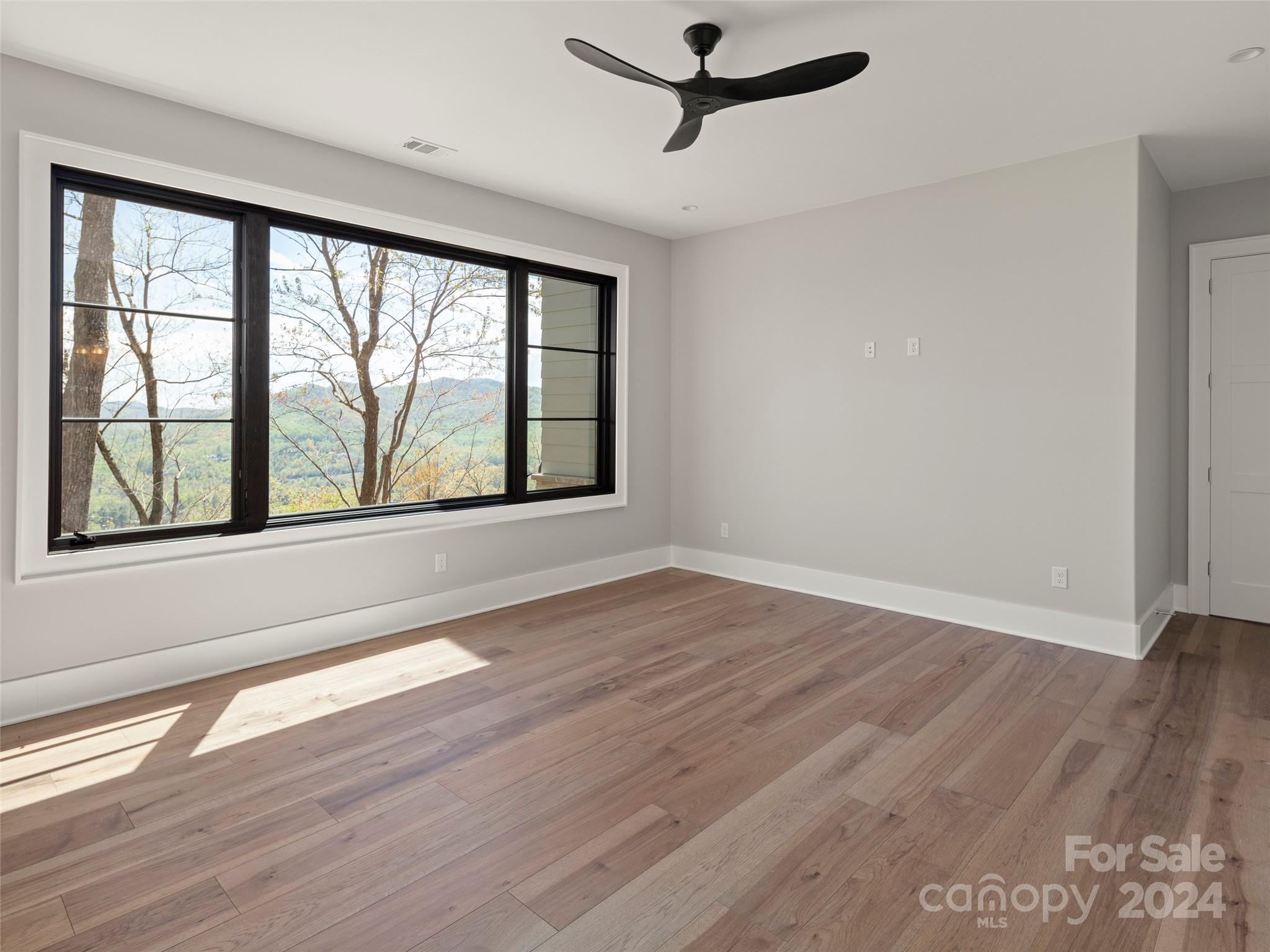 The Cliffs at Walnut Cove - Residential