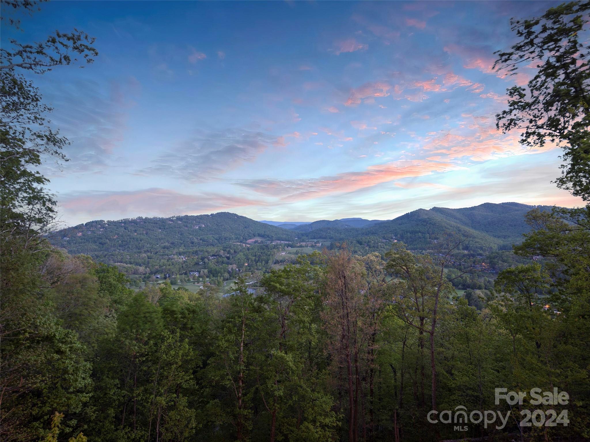The Cliffs at Walnut Cove - Residential