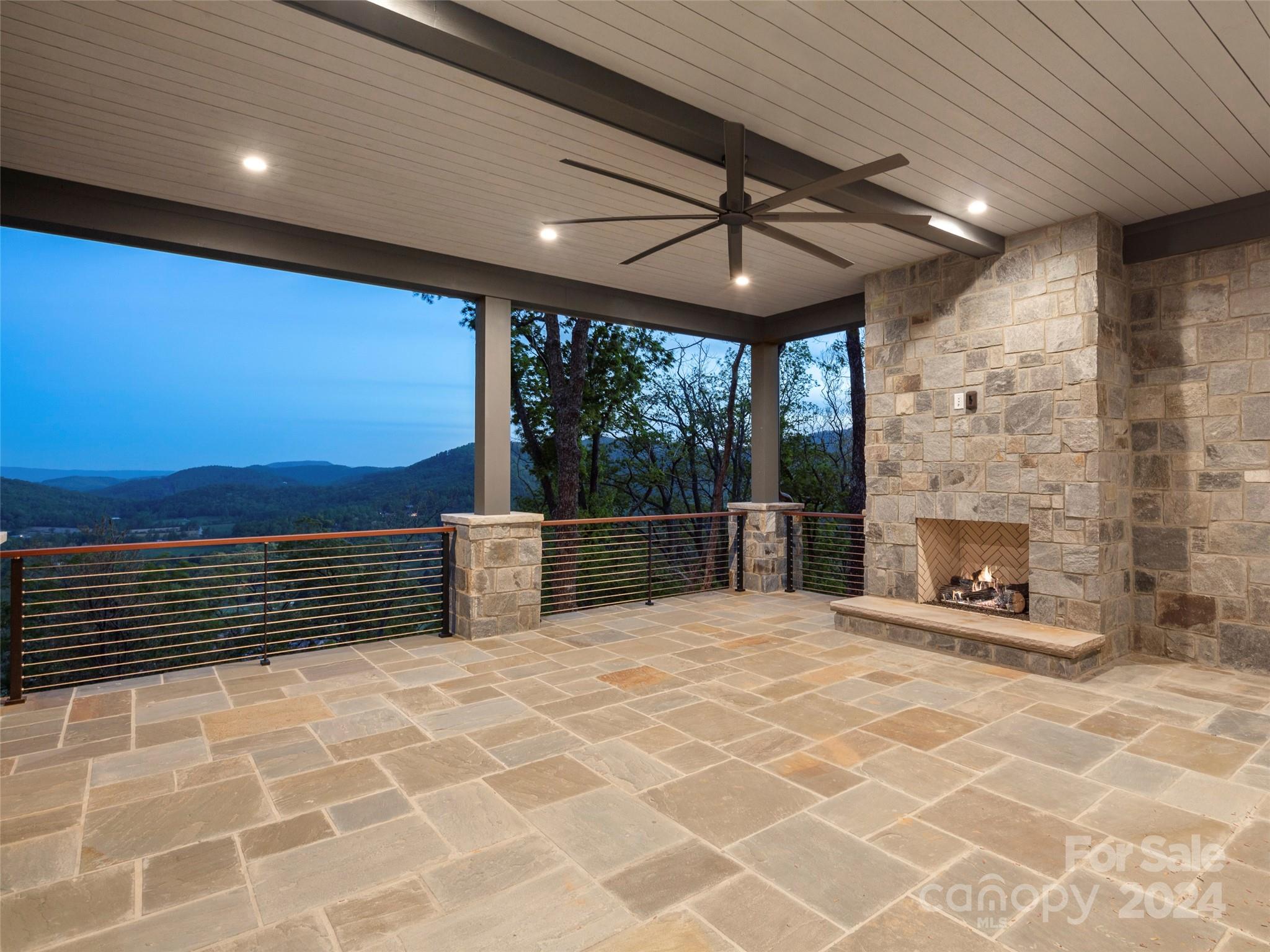 The Cliffs at Walnut Cove - Residential