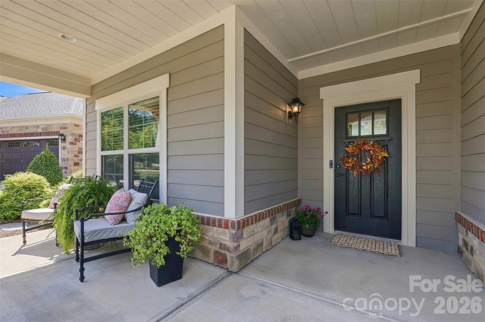 2213 Lincolnshire Lane