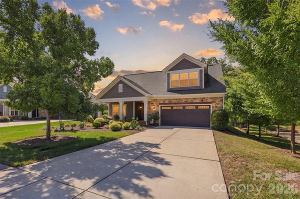 2213 LINCOLNSHIRE LN, WAXHAW, NC 28173 - Image 212d8172d11e3e9c8af8d2a3ffae1b5c/3606312676