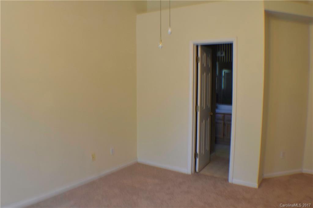 Willow Pond - Residential