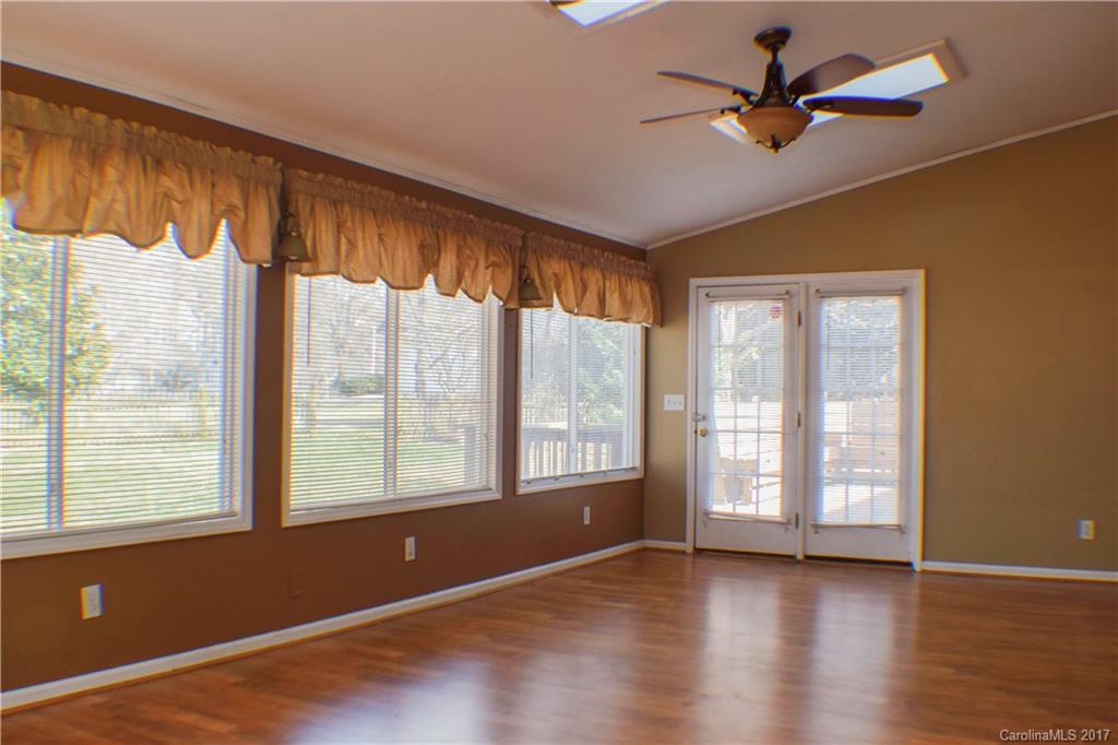 Willow Pond - Residential