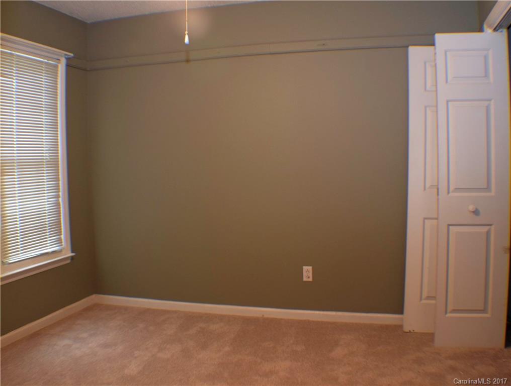 Willow Pond - Residential