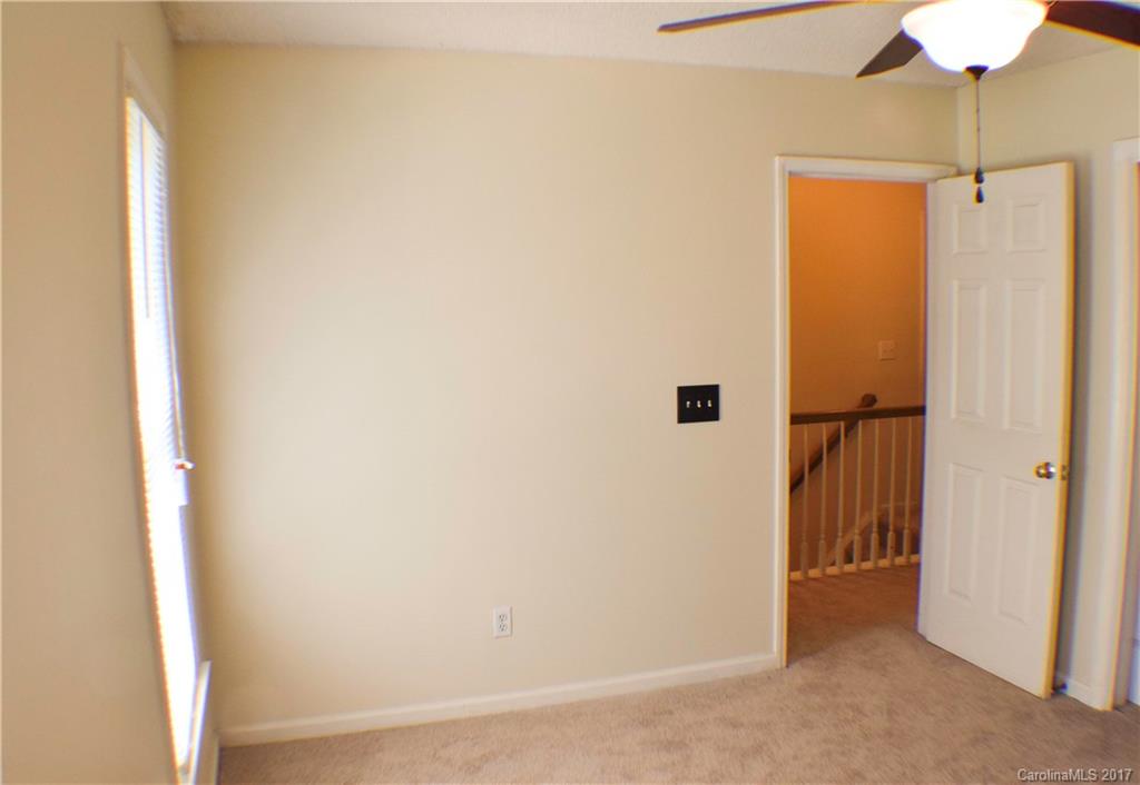 Willow Pond - Residential